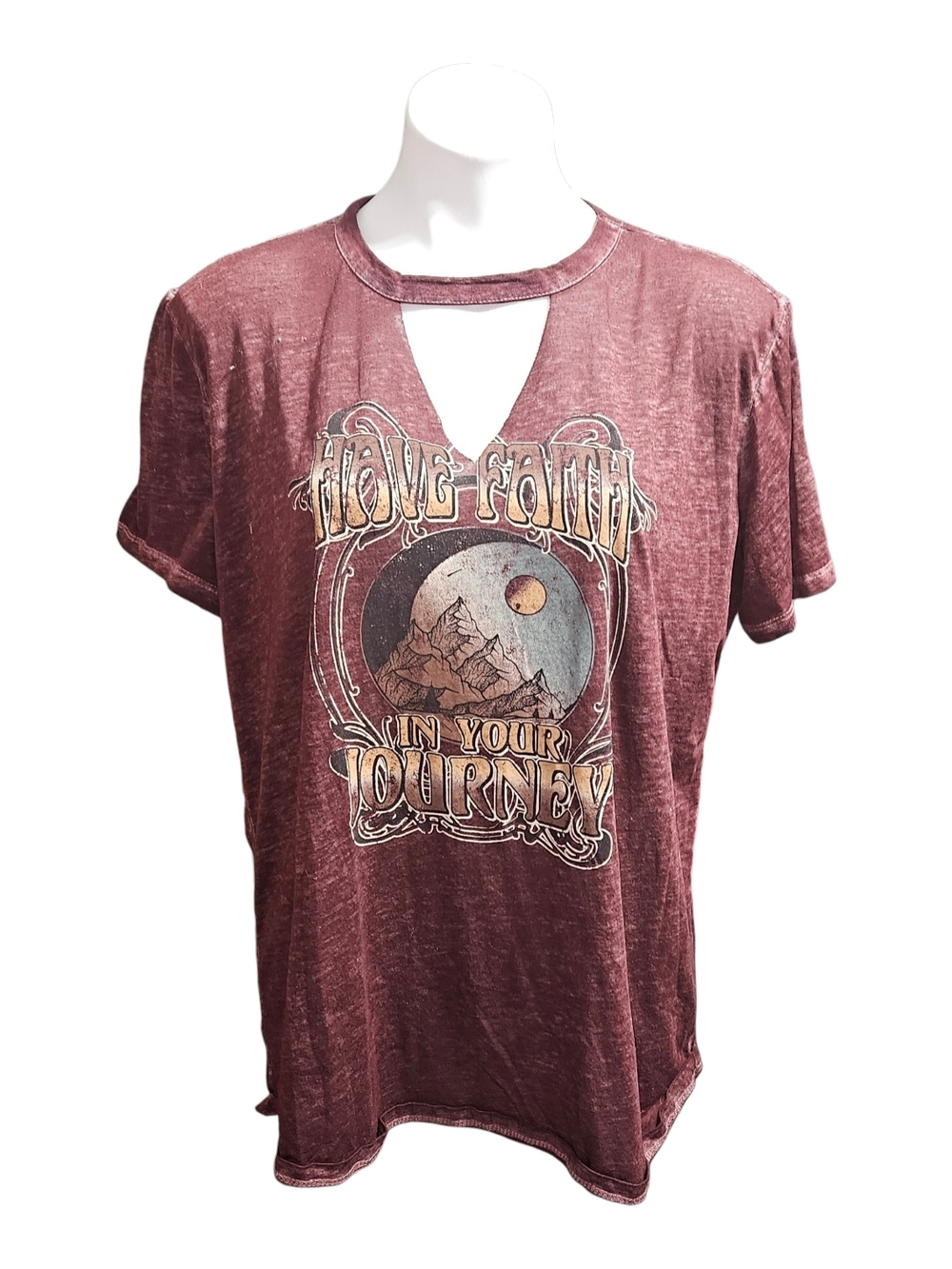 Maurices Burgundy Graphic Short-Sleeve Tee with Notch Neck